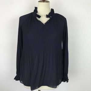 SOLD Banana Republic Petite Pleated Pullover Top